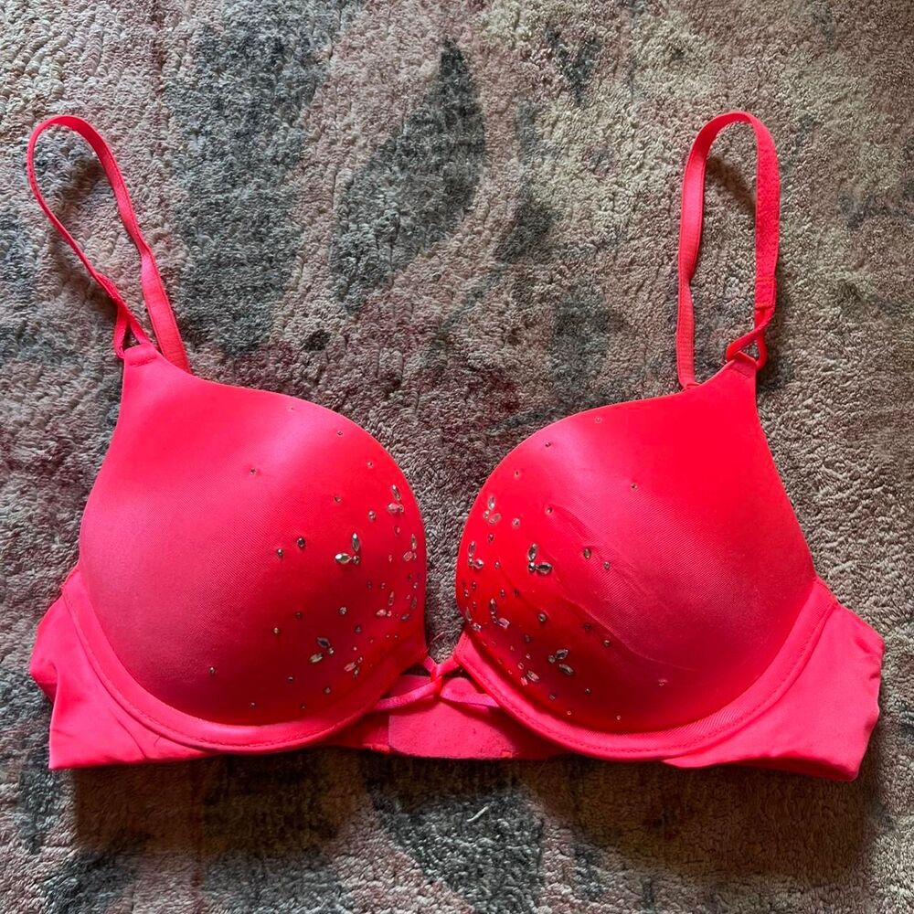 Victoria secret pink rhinestone bombshell bra